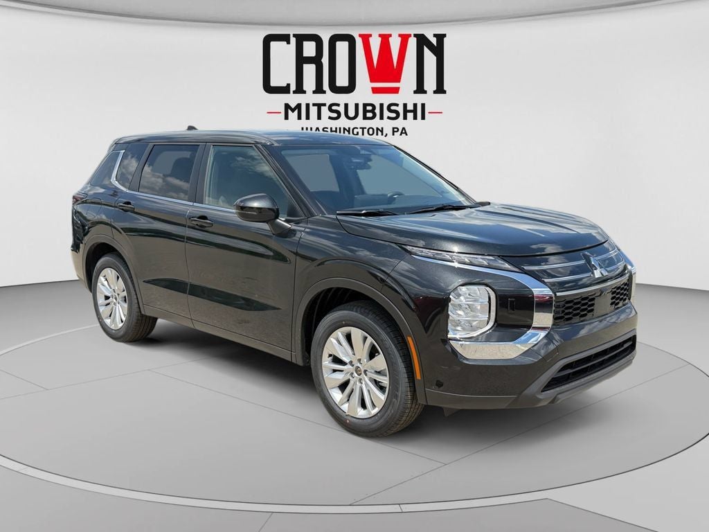 2026 Mitsubishi Outlander ES in Black Diamond — front three-quarter view