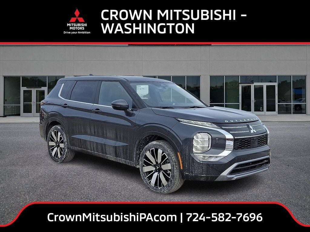 2026 Mitsubishi Outlander SE TECH in Graphite Gray — front three-quarter view
